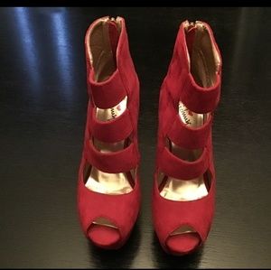 Red 6 inch heels with 2 inch platform.